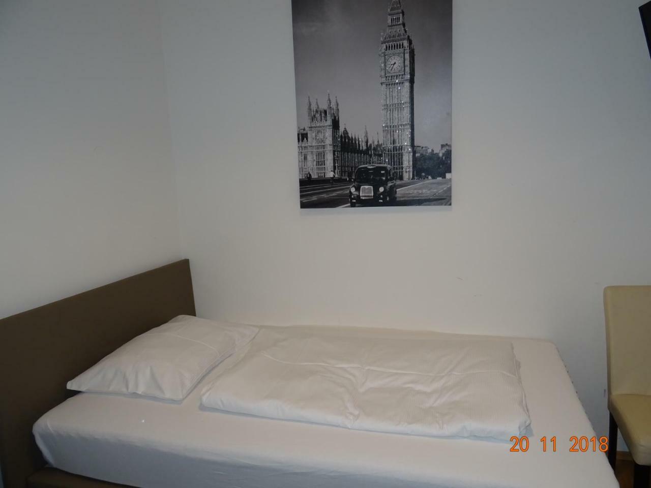 Hotel-Restaurant Zum Donaueck 毛特豪森 外观 照片