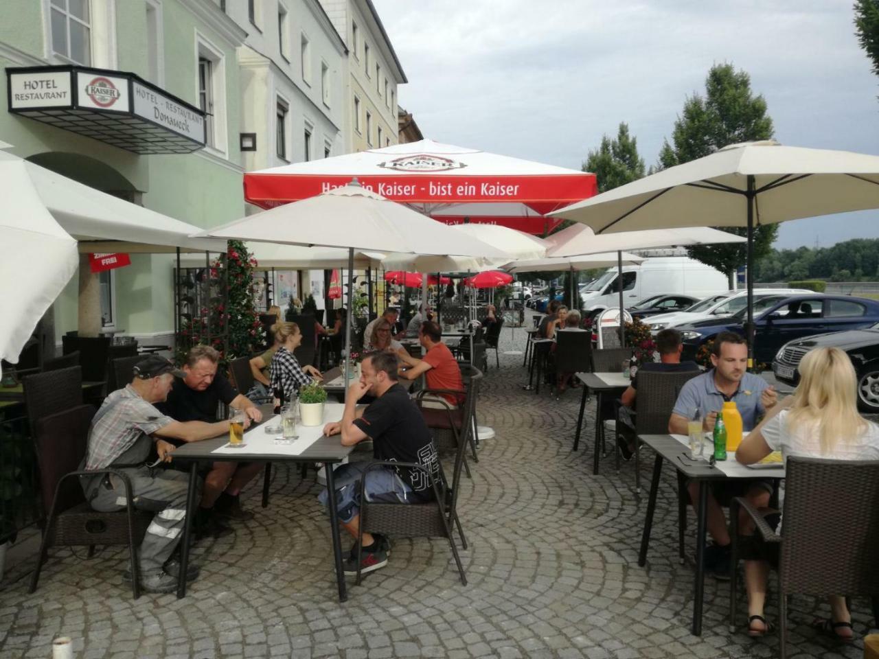Hotel-Restaurant Zum Donaueck 毛特豪森 外观 照片