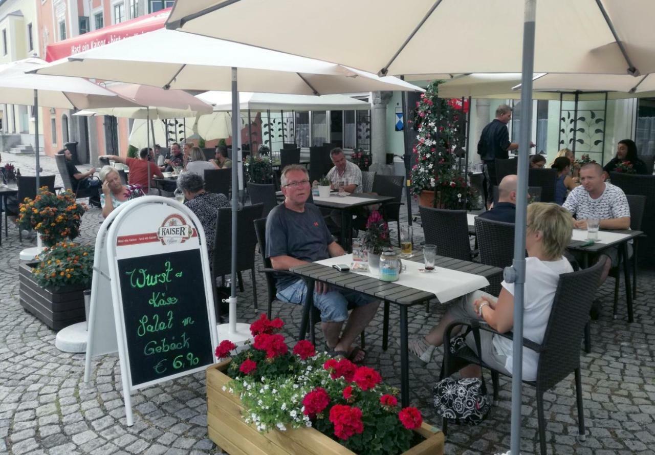 Hotel-Restaurant Zum Donaueck 毛特豪森 外观 照片